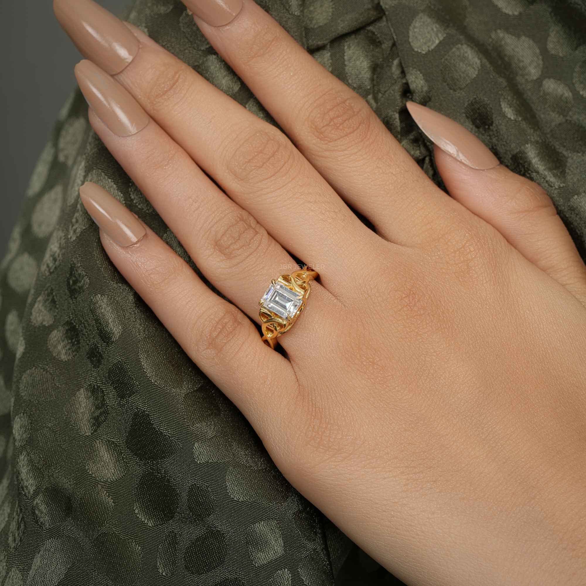 Celtic Emarald Moissanite Diamond Engagement Ring - JBR Jeweler