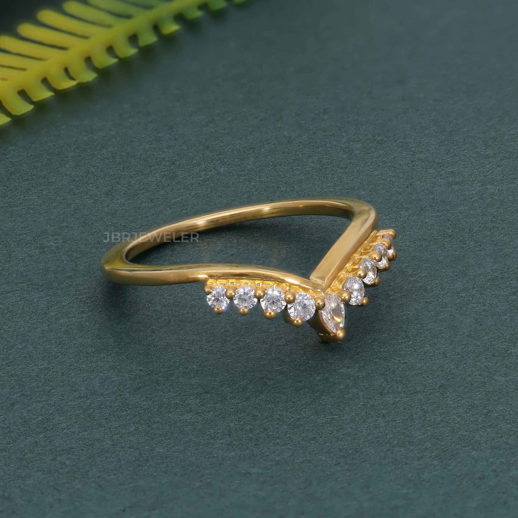 Crescent Moissanite Diamond Wedding Band - JBR Jeweler