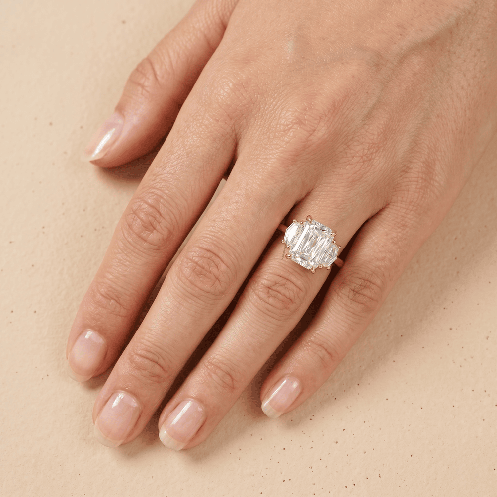 Lab grown diamond ring in 14K gold