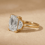 Unique 14K gold diamond ring