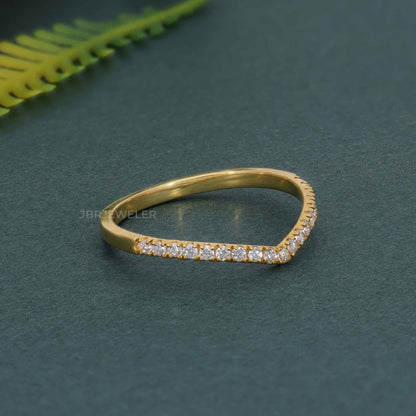 Curved Lab Grown Diamond Wedding Band