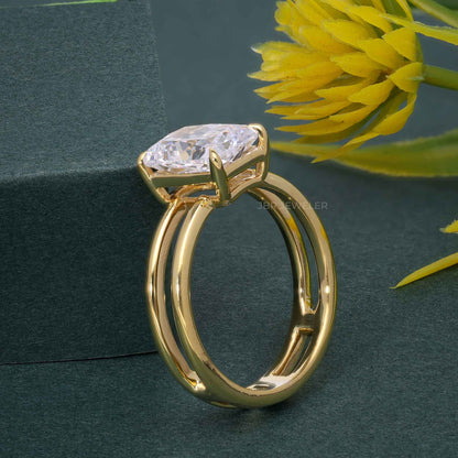 Bague de fiançailles à diamants cultivés en laboratoire radiant à double bande