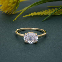 Bague de fiançailles en diamant moissanite ovale East West