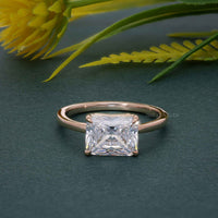 Bague de fiançailles en diamant moissanite radiant East West