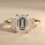 Gold emerald diamond ring for wedding anniversary gift