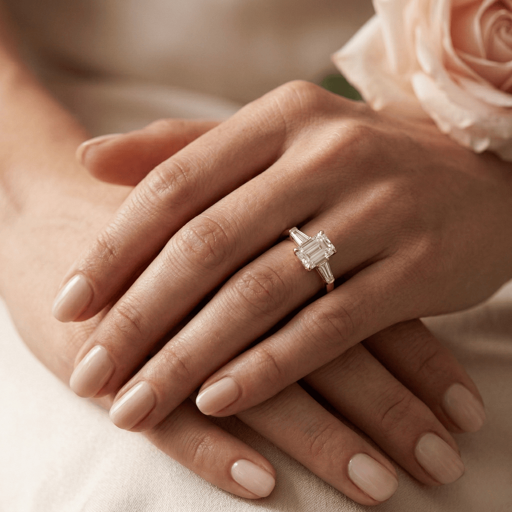 Luxury emerald lab diamond wedding ring for her