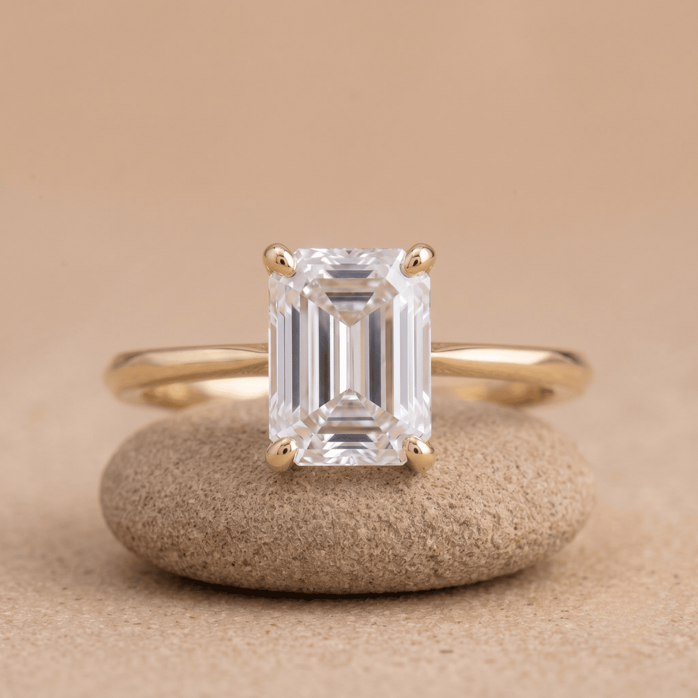 14K gold emerald moissanite wedding ring front view