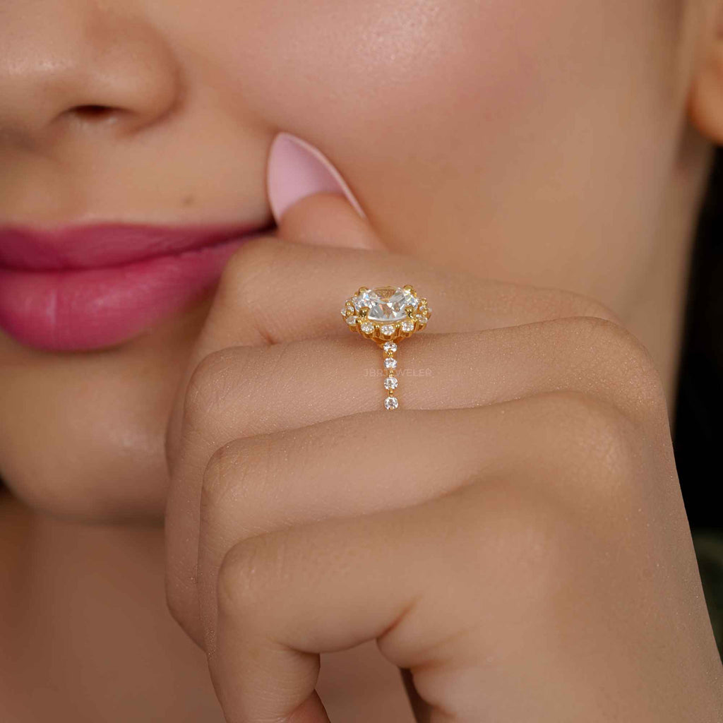 Floating Shared Prong Round Moissanite Diamond Halo Ring - JBR Jeweler