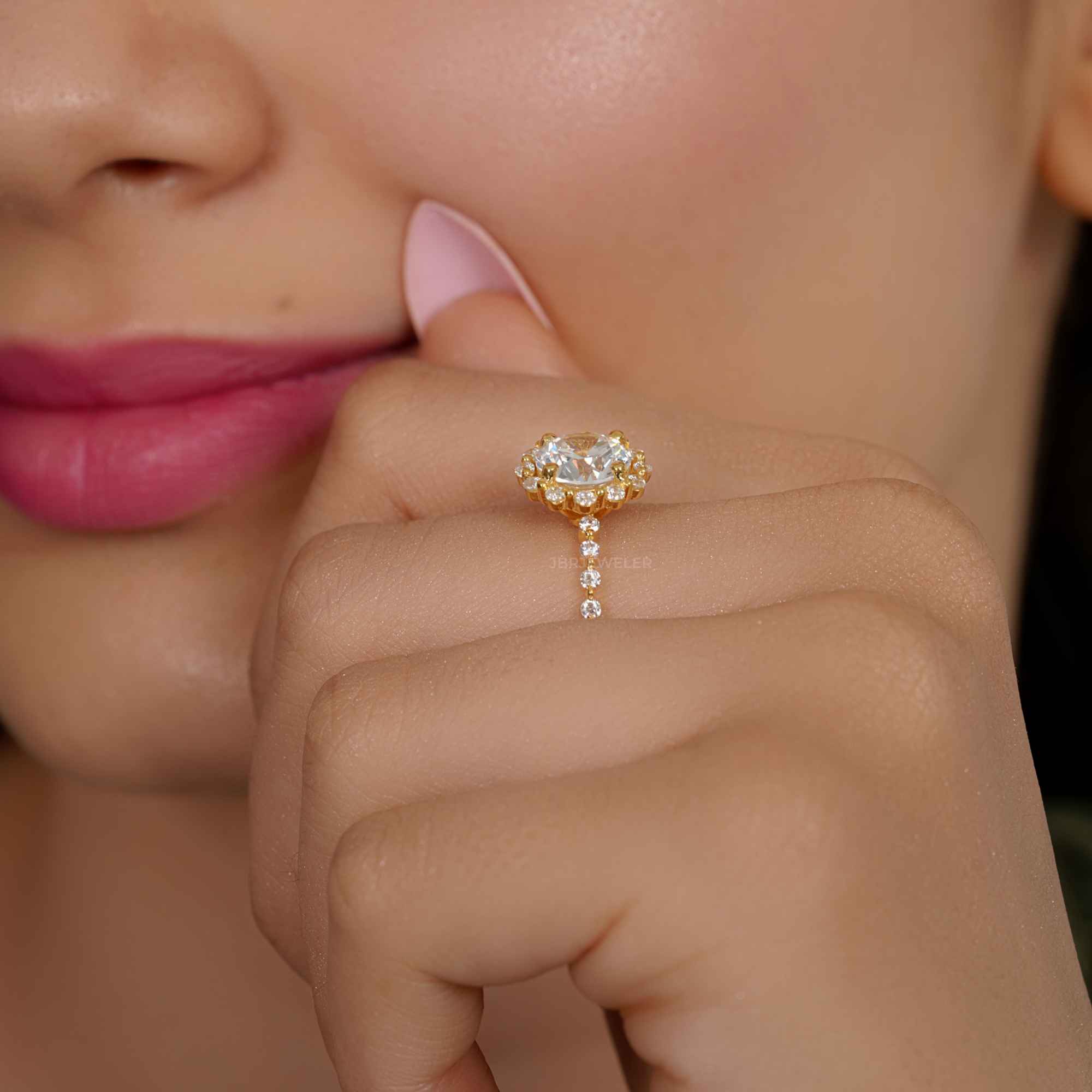 Floating Shared Prong Round Moissanite Diamond Halo Ring - JBR Jeweler