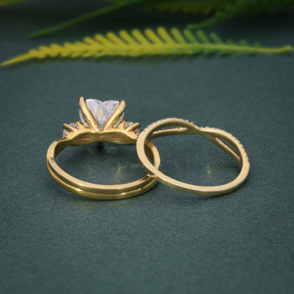 Ensembles d'anneaux de mariage de mariée en diamant cultivé en laboratoire, trois pierres infinies, taille cœur