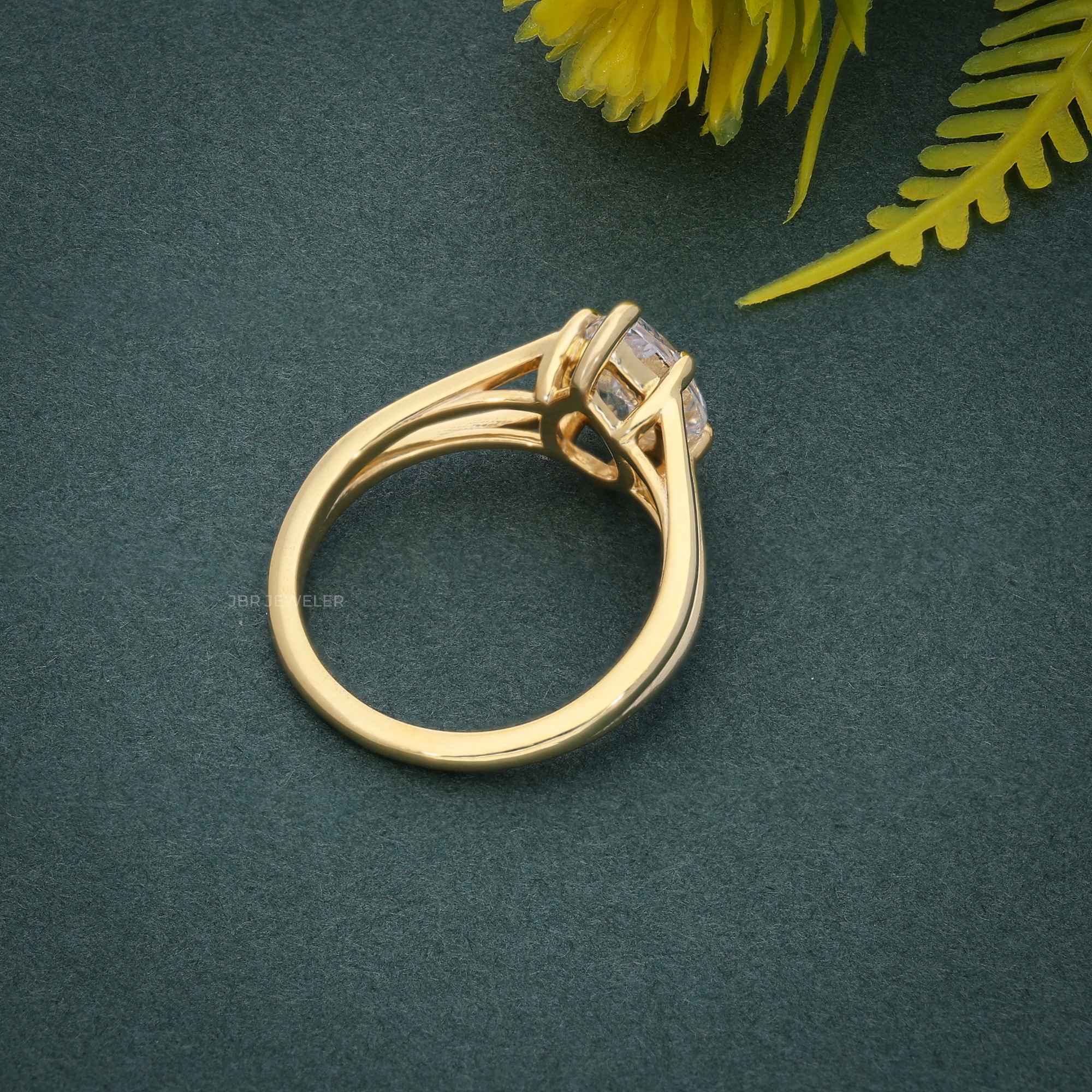 Split Band Pear Cut Moissanite Diamond Solitaire Ring - JBR Jeweler