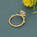 Knife edge Oval Cut Moissanite Diamond Engagement Ring - JBR Jeweler