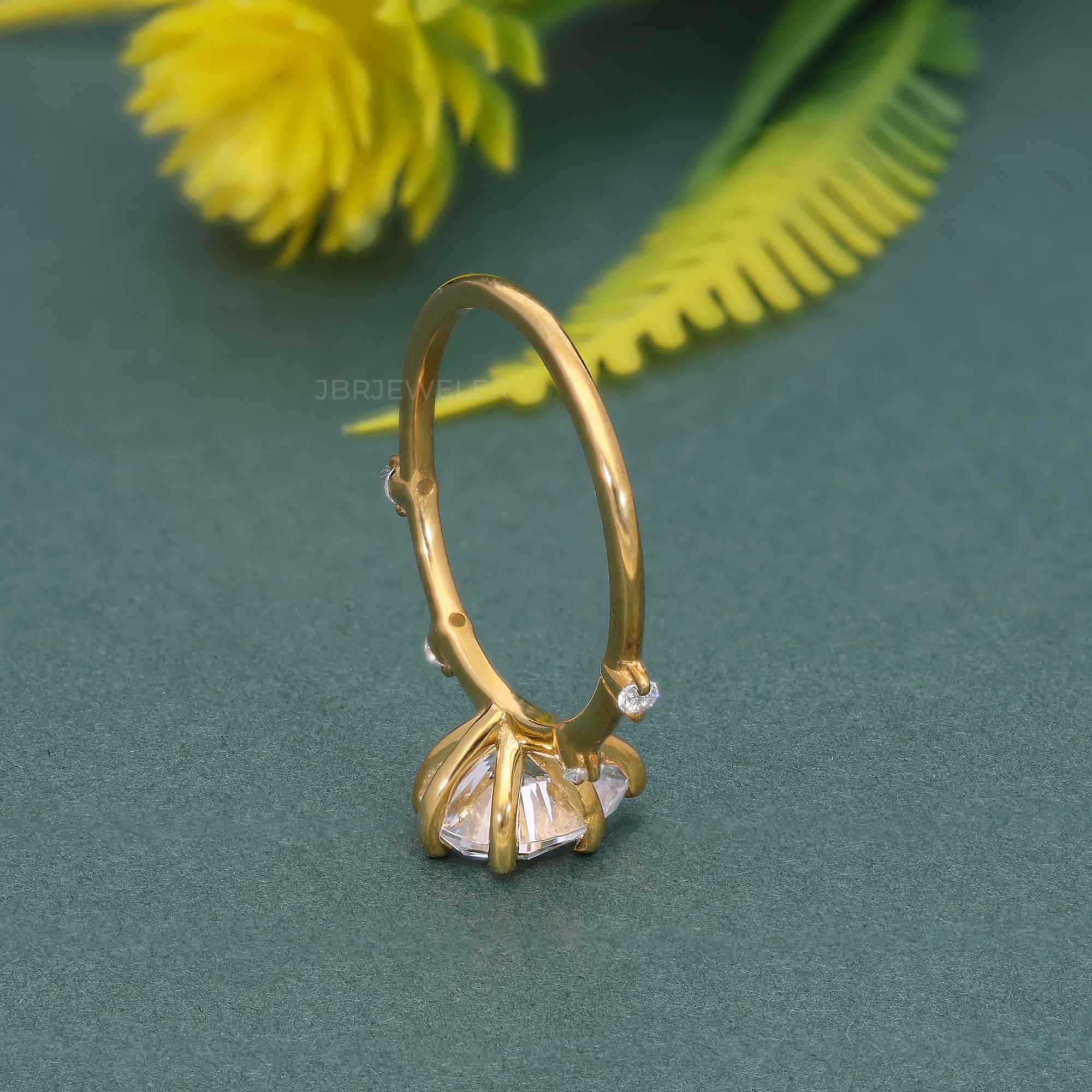 Knife edge Pear Cut Moissanite Diamond Engagement Ring - JBR Jeweler