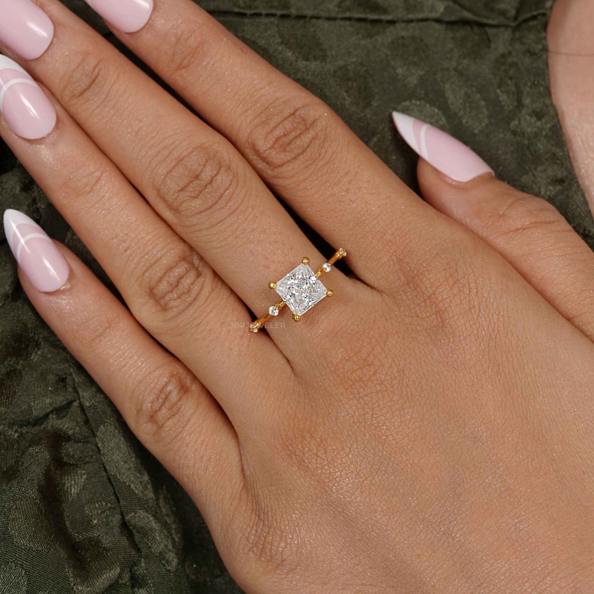 Knife edge Princess Cut Moissanite Diamond Engagement Ring - JBR Jeweler