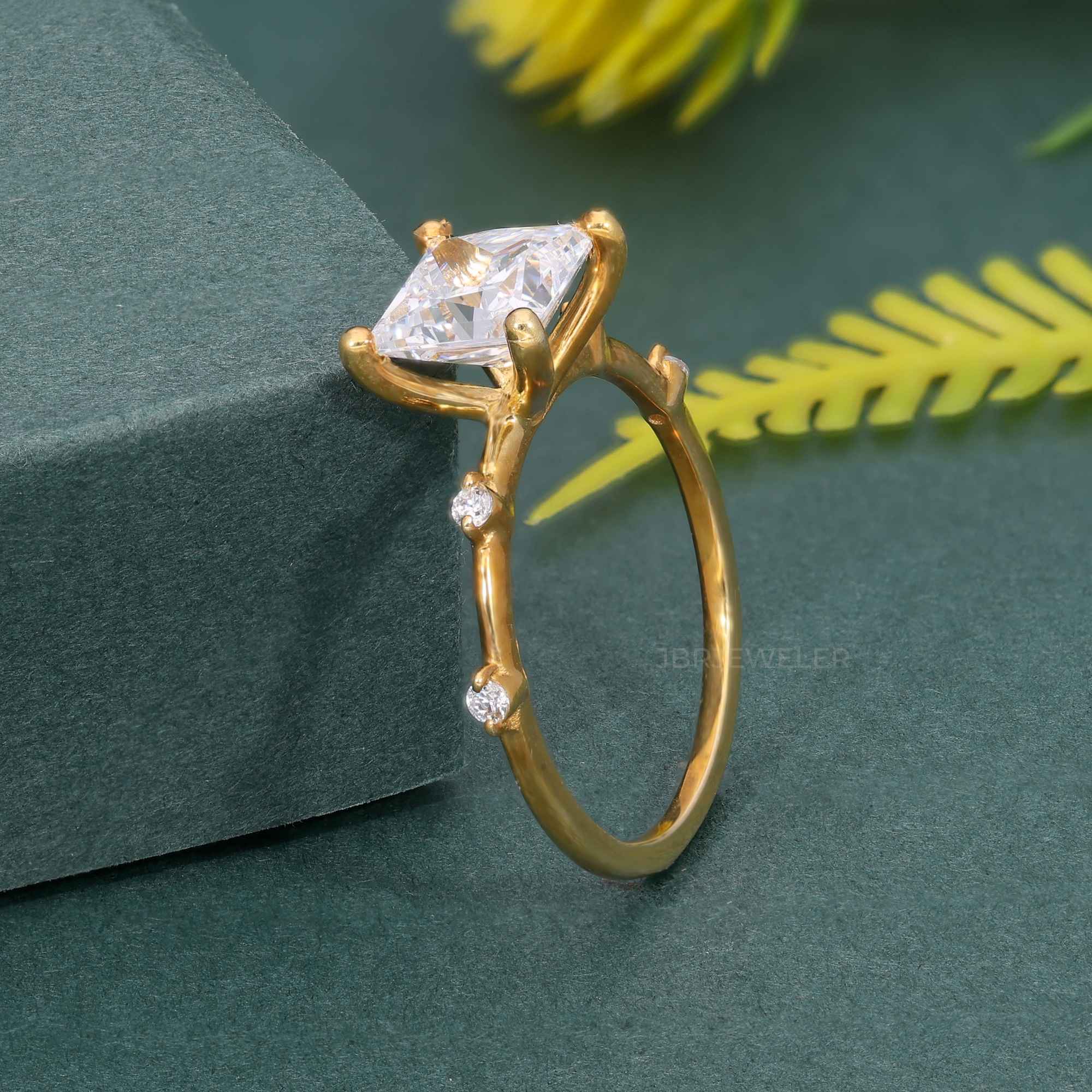 Knife edge Princess Cut Moissanite Diamond Engagement Ring - JBR Jeweler