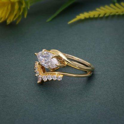 Bague de mariage en diamant taille marquise cultivée en laboratoire avec bande incurvée