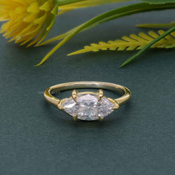 Bague de fiançailles incurvée en diamants cultivés en laboratoire, taille marquise EW