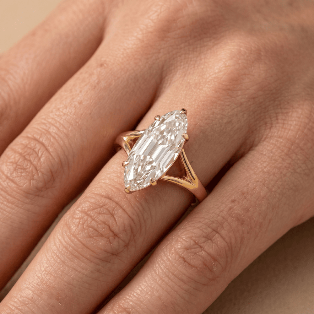 Moval cut diamond promise ring