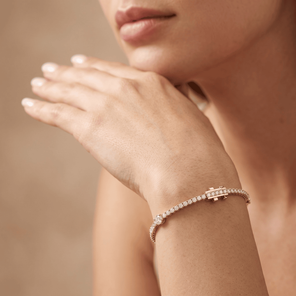 Oval round diamond jewelry