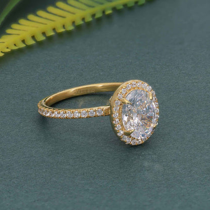 Bague de fiançailles halo de diamants cultivés en laboratoire taille ovale