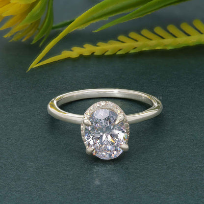 Bague de fiançailles cultivée en laboratoire à double halo caché et taille ovale