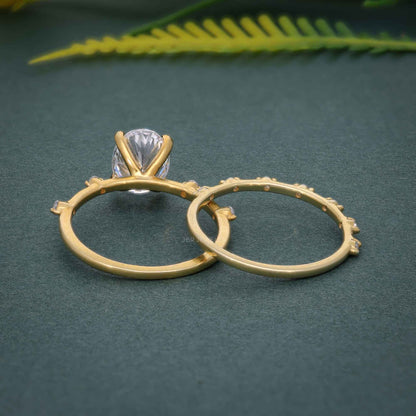 Bague de fiançailles cultivée en laboratoire de coupe ovale avec ensemble de bagues de mariée assorties