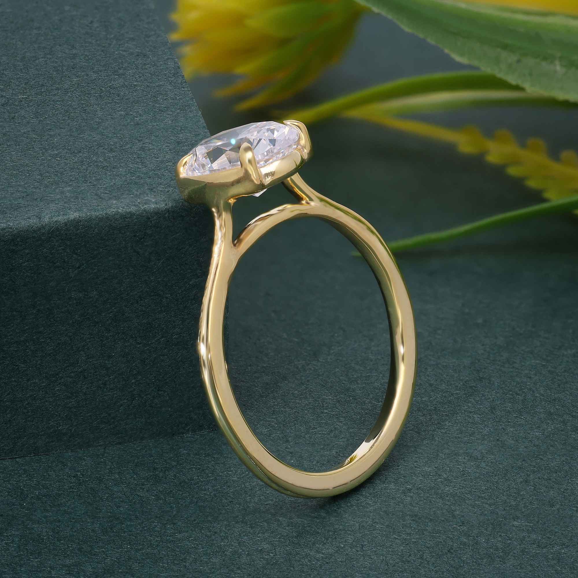 Silhouette Oval Moissanite Diamond Engagement Ring - JBR Jeweler