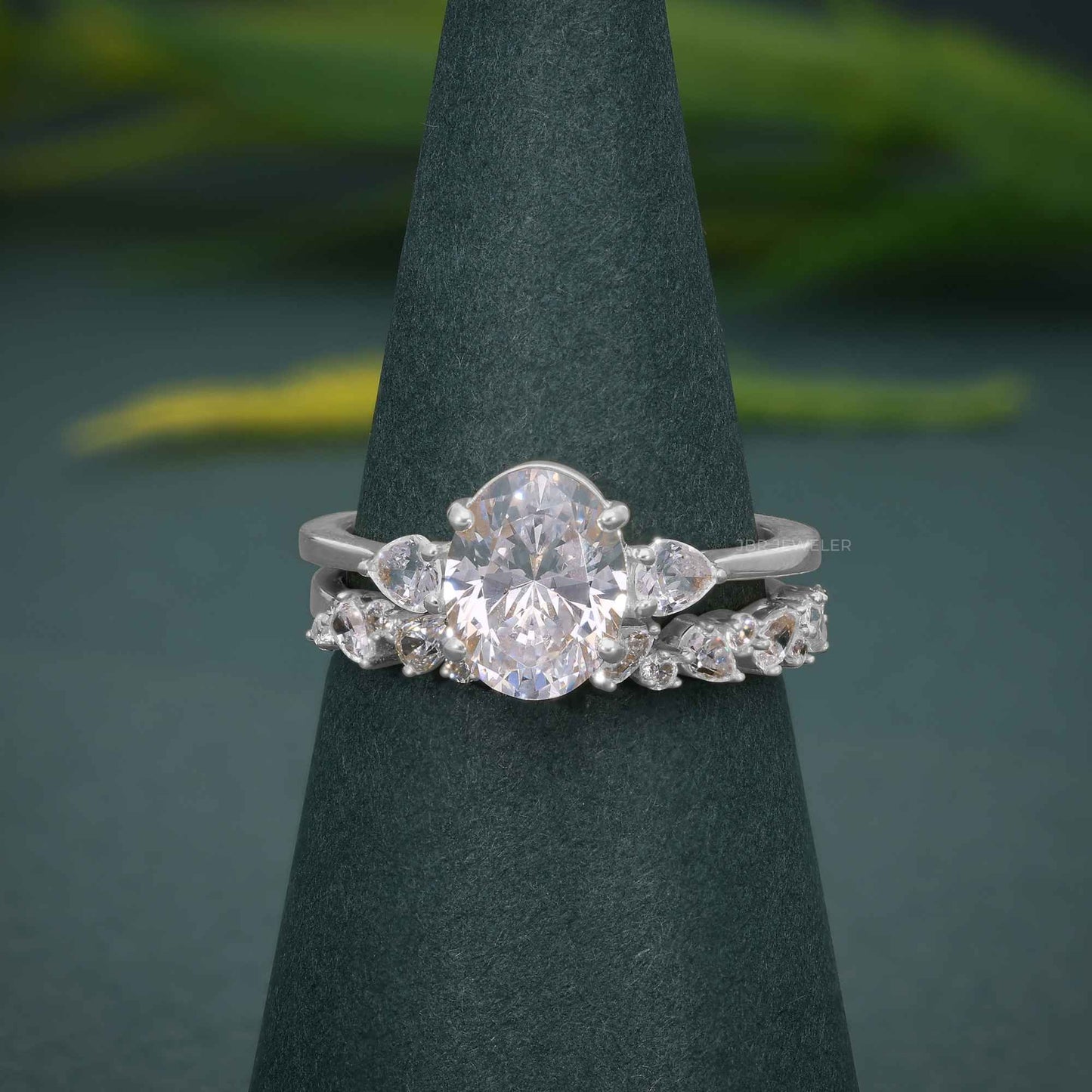 Ensembles de bagues de mariée en diamant Moissanite à trois pierres de taille ovale