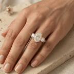 Luxury oval three stone diamond ring for wedding proposal