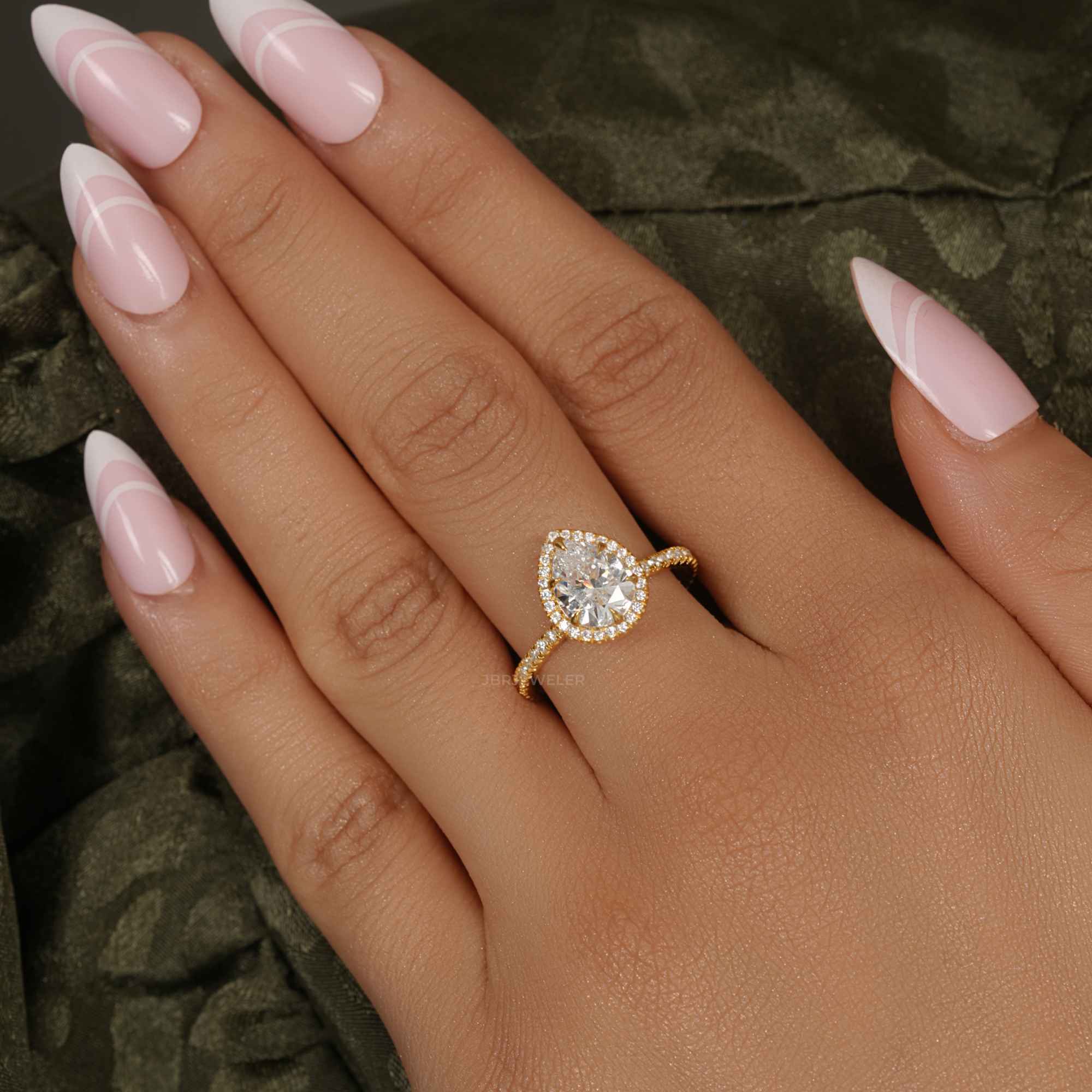 Pear Cut Halo Moissanite Diamond Engagement Ring - JBR Jeweler