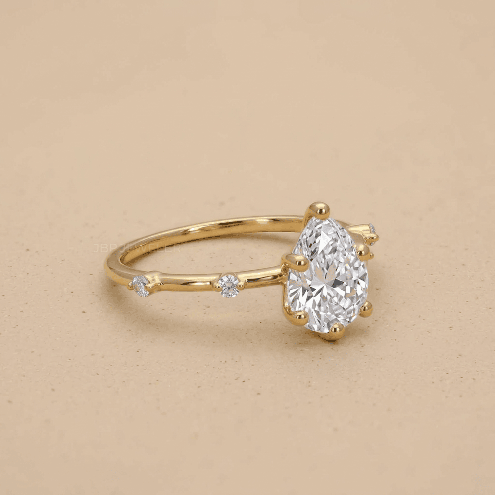 Minimalist Pear Shaped Diamond Ring for Her