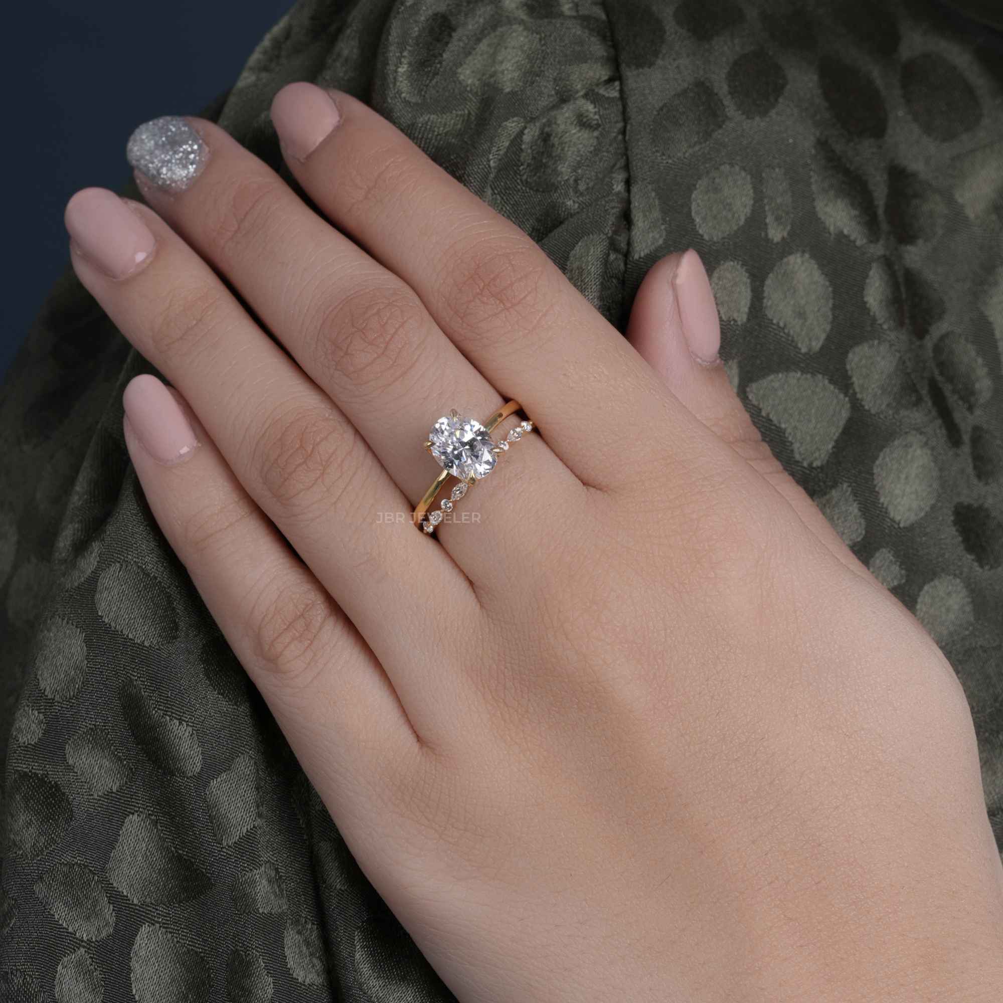 Petite Oval Cut Solitaire Moissanite Diamond Wedding Bridal Ring Sets - JBR Jeweler