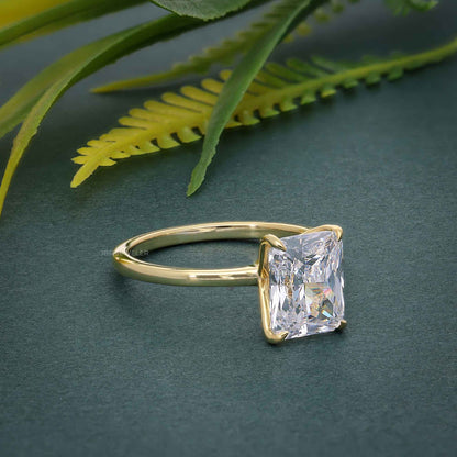 Solitärring „Petal Radiant“ aus im Labor gezüchteten Diamanten