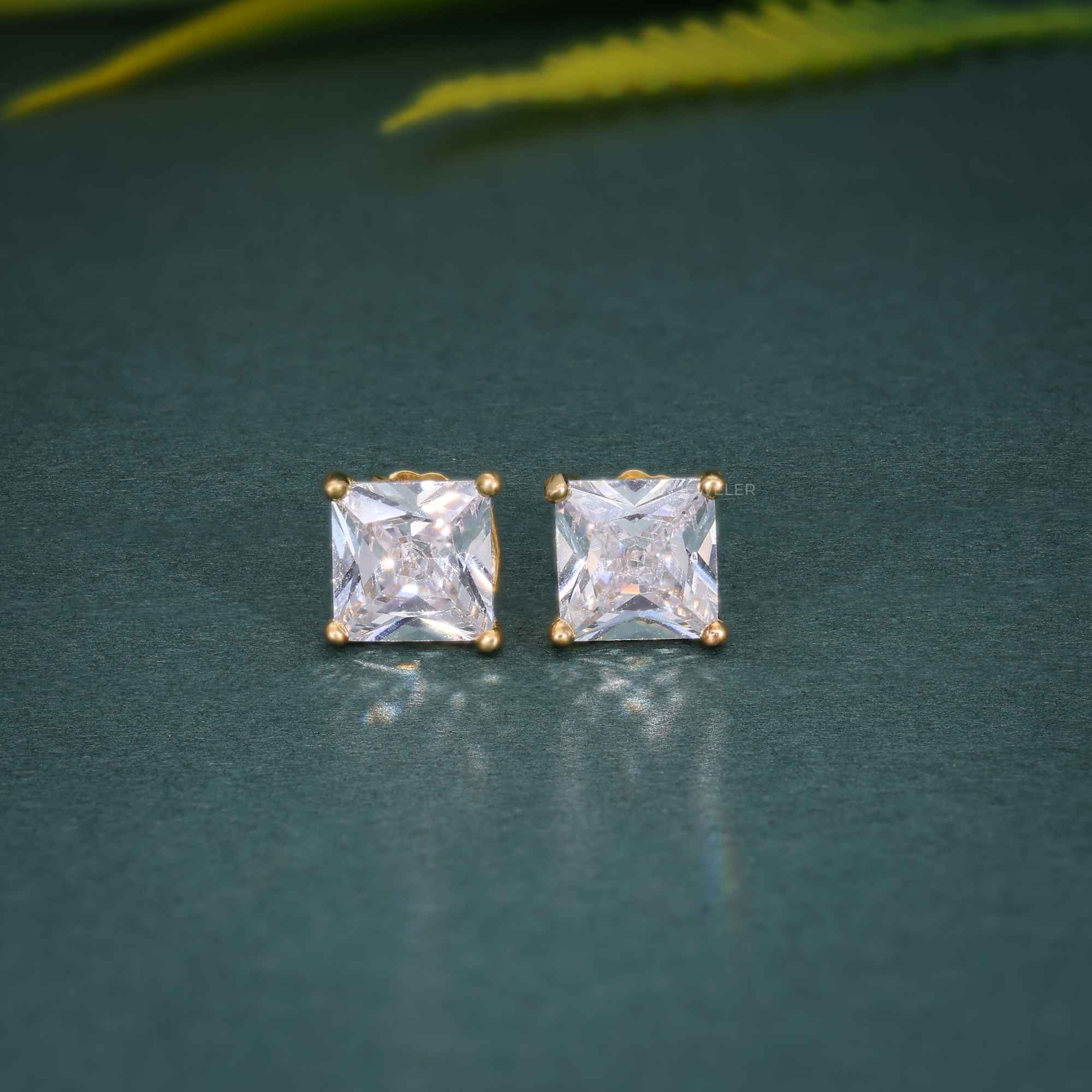 Princess Cut Lab Grown Diamond Screw Back Earring - JBR Jeweler