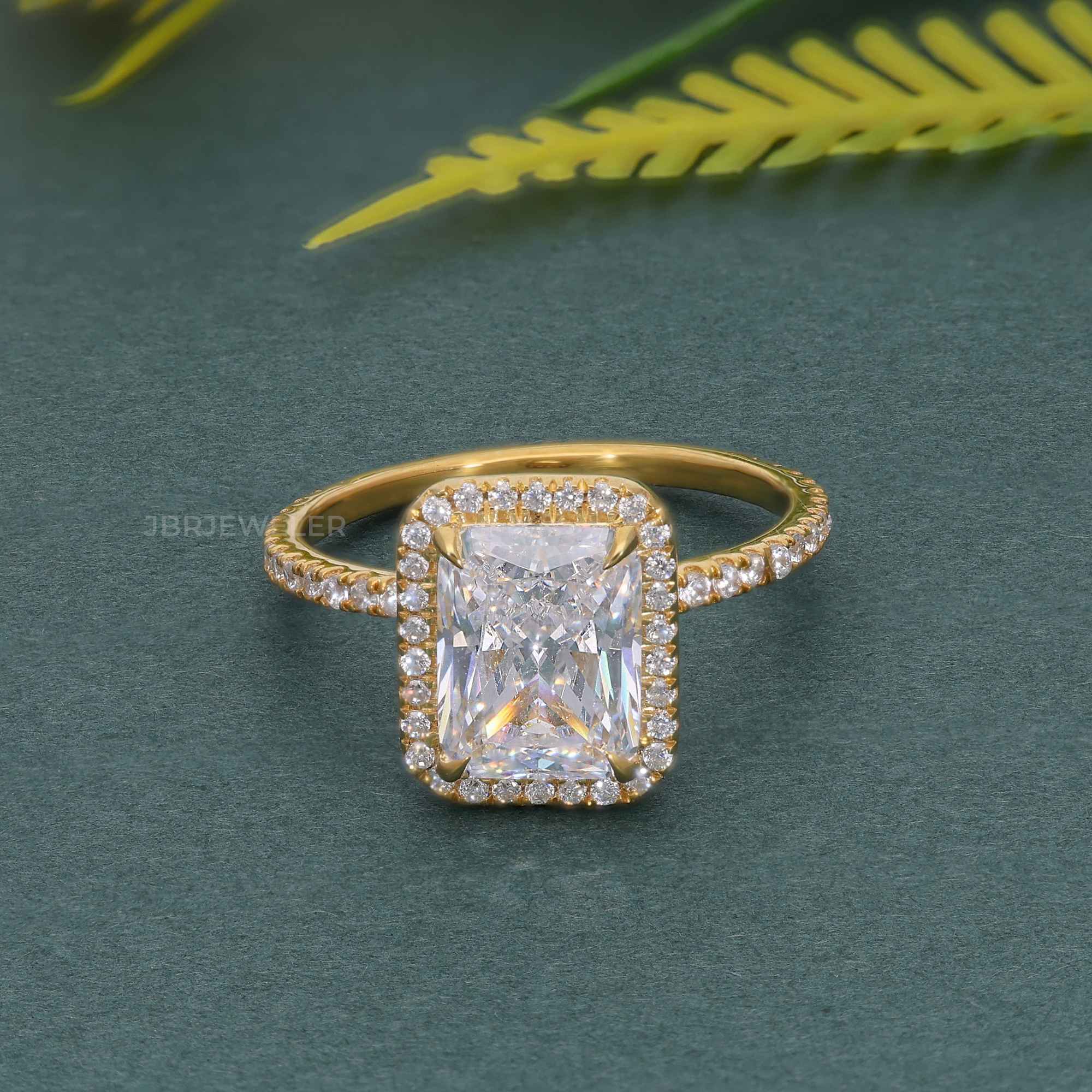 Radiant Cut Halo Moissanite Diamond Engagement Ring