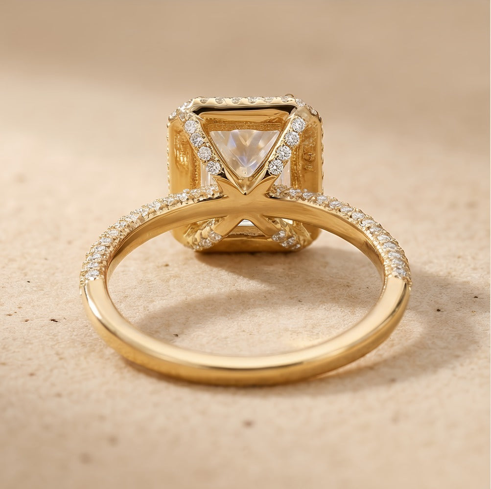 Radiant halo ring top-down view on model finger