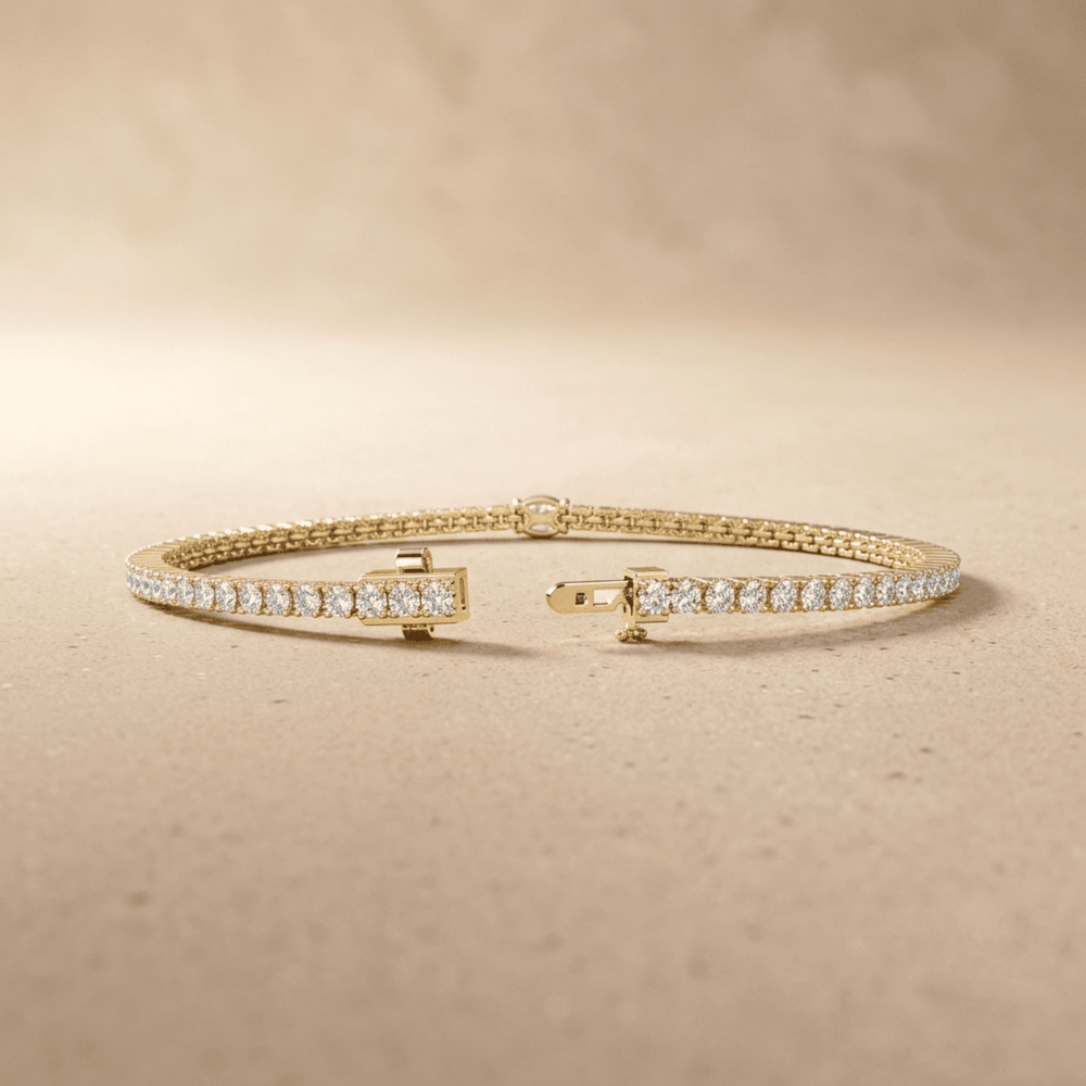 Round oval diamond tennis bracelet