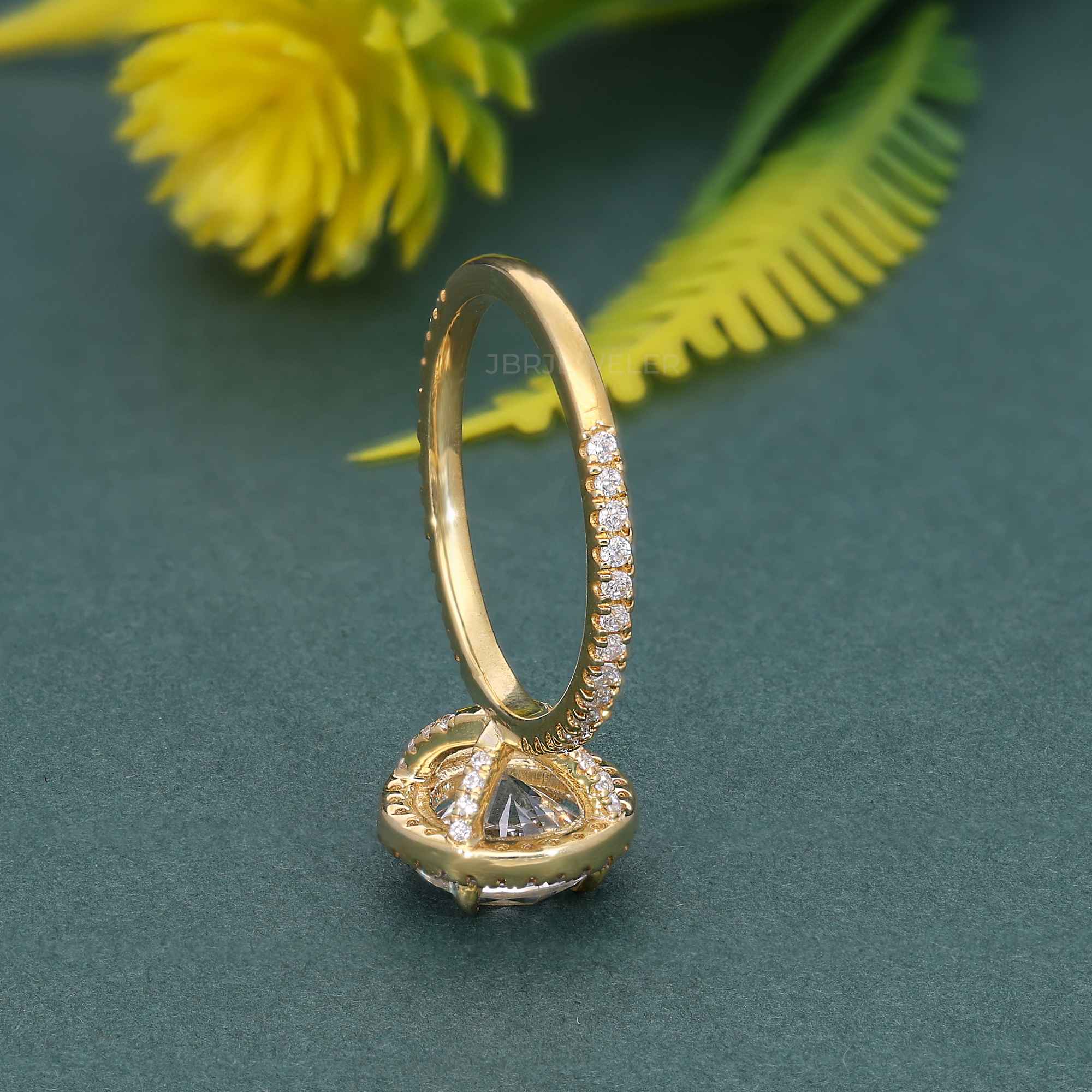 Round Cut Halo Moissanite Diamond Engagement Ring - JBR Jeweler