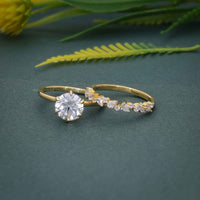 Round Cut Moissanite Diamond Solitaire Engagement Ring Bridal Wedding Set