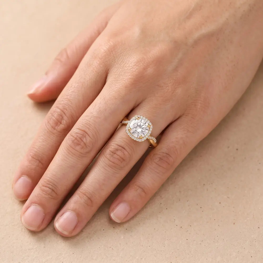 Round Shape Halo Bridal Ring Side Profile Twisted Band