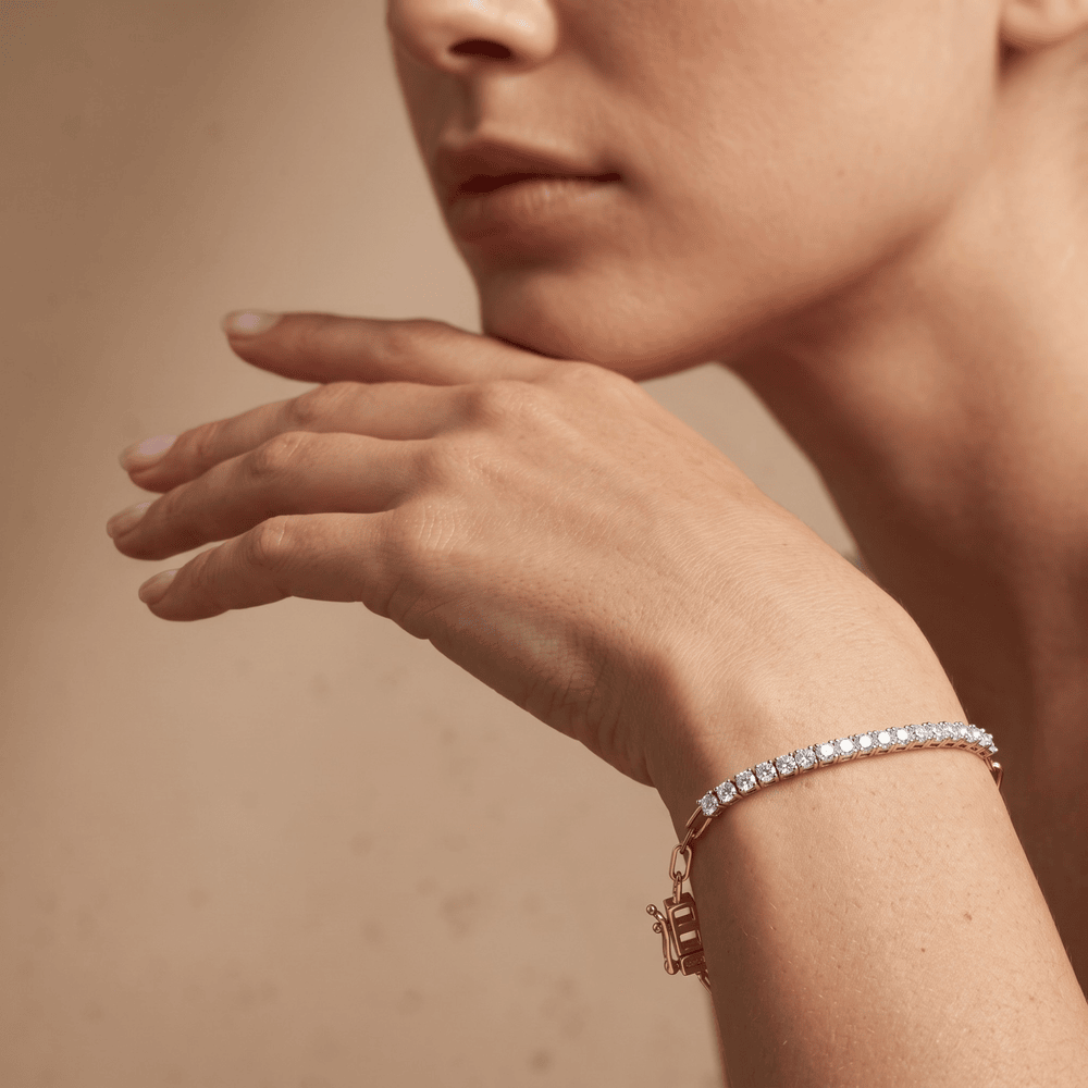 Round Diamond Tennis Bracelet in 14k Gold Chain Style 