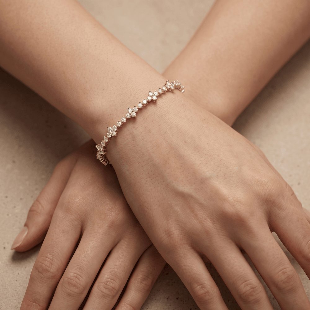 Classic round diamond bracelet