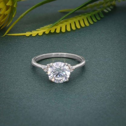 Bague de fiançailles en diamants cultivés en laboratoire Muse, taille ronde