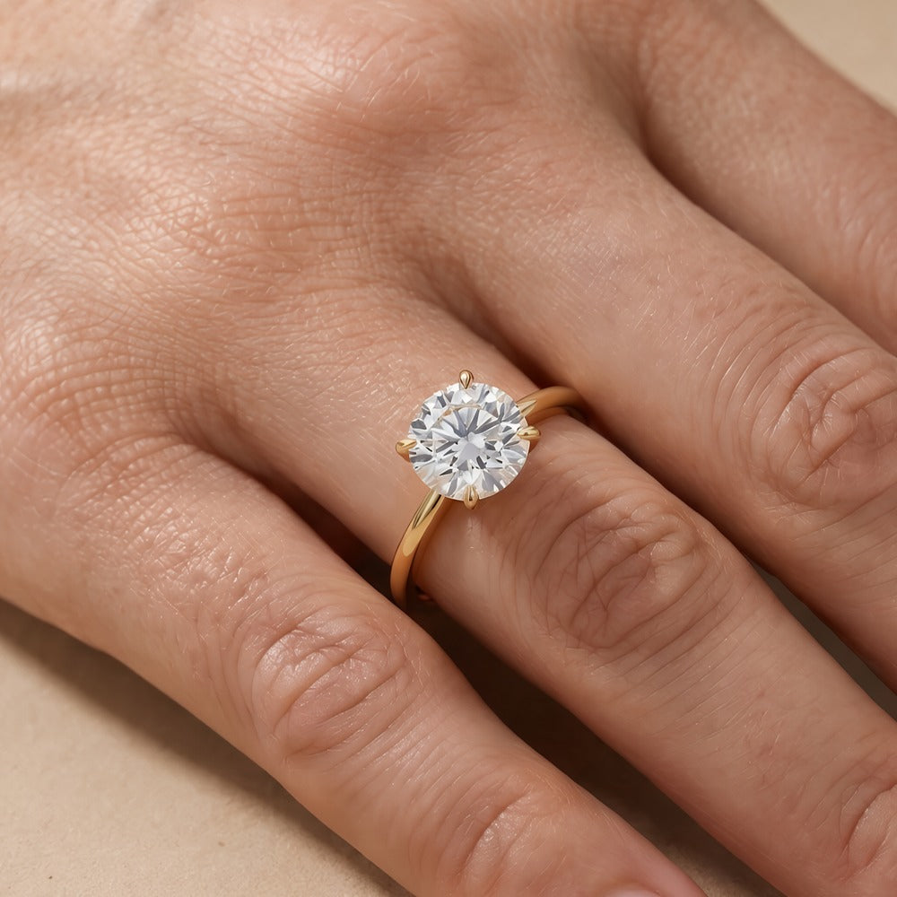 Couple promise rings worn on both hands