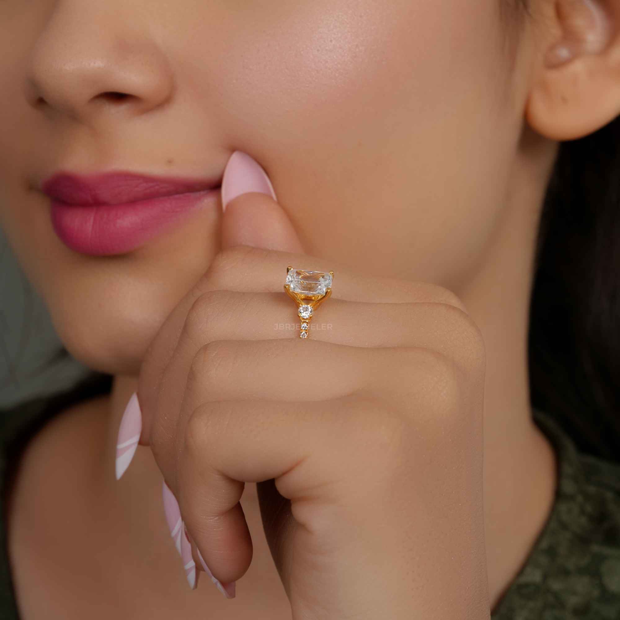 Scalloped Radiant Moissanite Diamond Trio Engagement Ring - JBR Jeweler