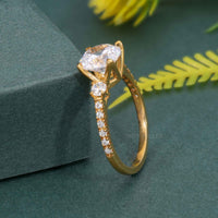 Scalloped Round Lab Grown Diamond Trio Engagement Ring