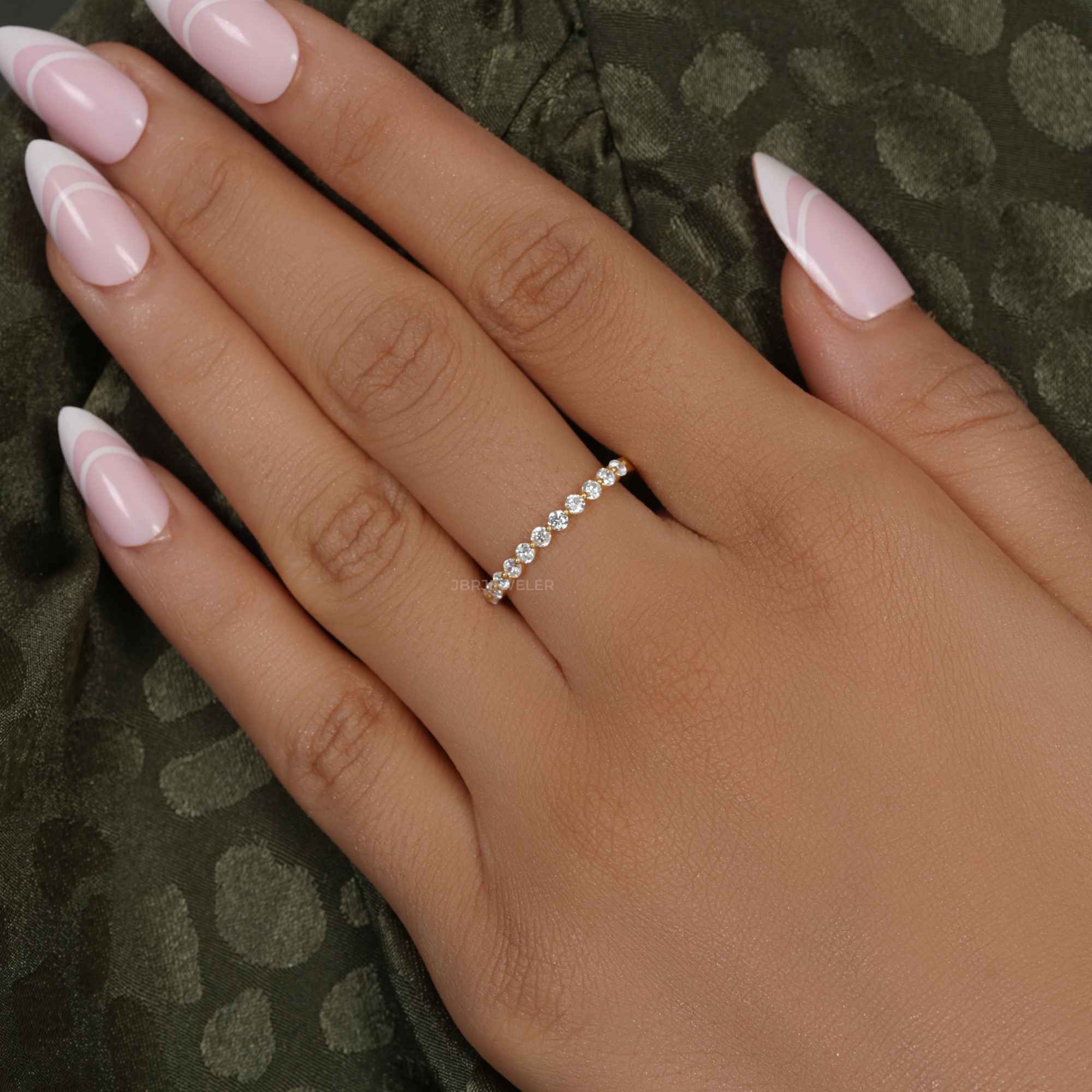 Shared Prong Moissanite Diamond Wedding Ring - JBR Jeweler