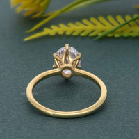 Bague de fiançailles solitaire moissanite taille ovale à six griffes