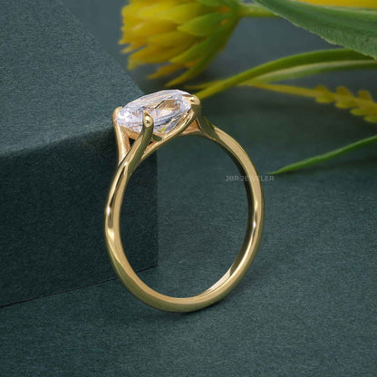 Bague de fiançailles solitaire diamant moissanite ovale enveloppée