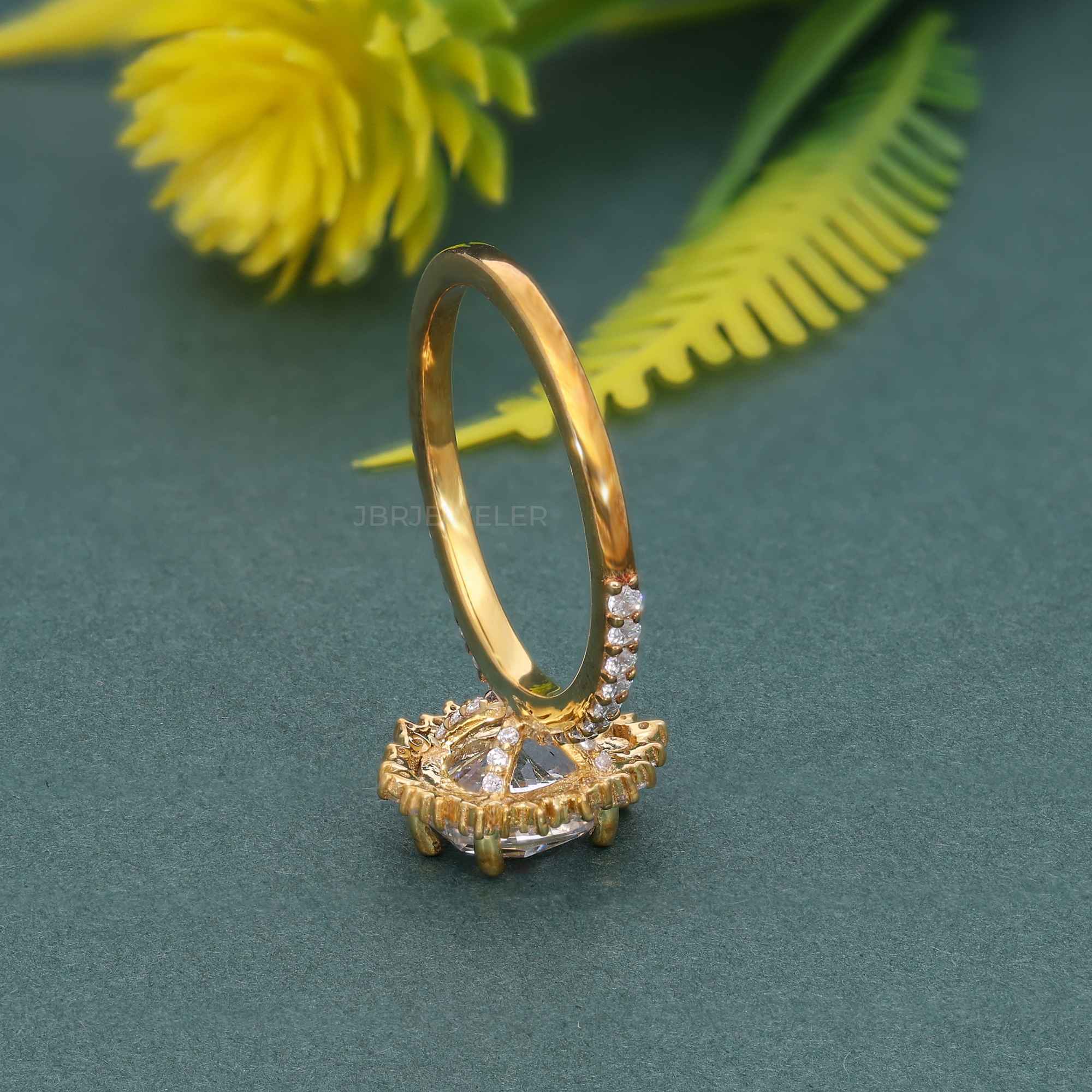 Sunburst Pear Cut Moissanite Diamond Halo Engagement Ring - JBR Jeweler